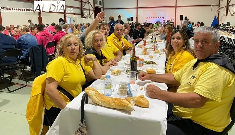 Más de 400 personas participaron en la cena fin de fiestas de Barruecopardo 