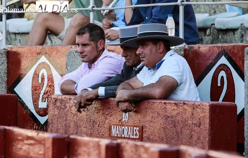Ambiente esta tarde en la plaza de La Glorieta
