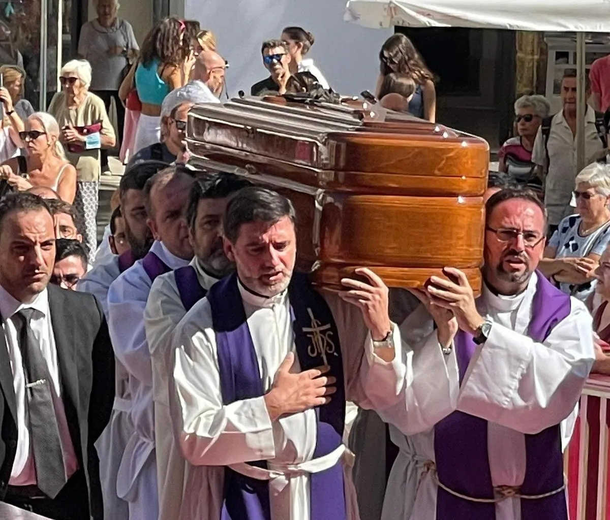 Foto 5 - Don Antonio Ceballos, una l&aacute;mpara que arde en la Pascua