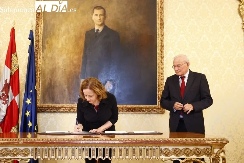 Presentación en el Ayuntamiento del proyecto de la Casa de la Ciencia. Foto de David Sañudo