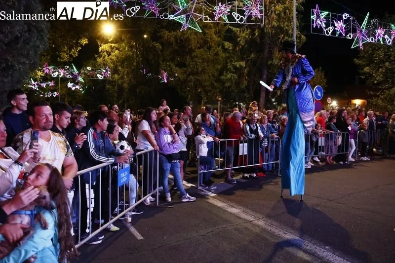 Actos en la Aldehuela con motivo del encendedido de la iluminación del Recinto Ferial. Foto de David Sañudo