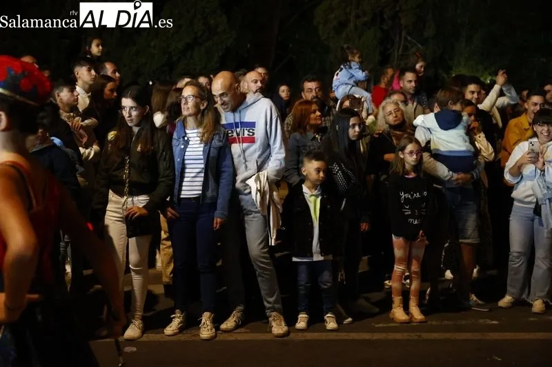 Actos en la Aldehuela con motivo del encendedido de la iluminación del Recinto Ferial. Foto de David Sañudo
