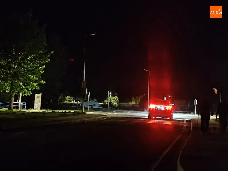 Foto 2 - La ausencia de luz se convierte en costumbre en la traves&iacute;a Clemente Velasco