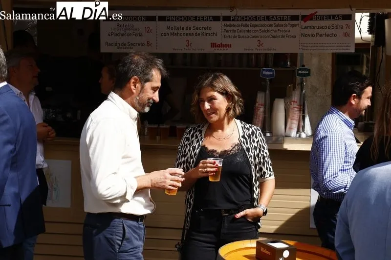 Inauguración de la Feria de Día en las casetas de la plaza del Mercado. Foto de David Sañudo
