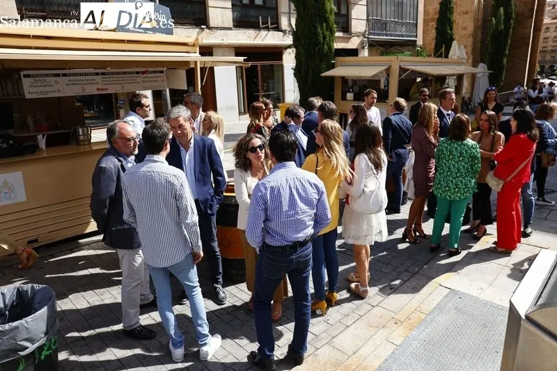 Inauguración de la Feria de Día en las casetas de la plaza del Mercado. Foto de David Sañudo