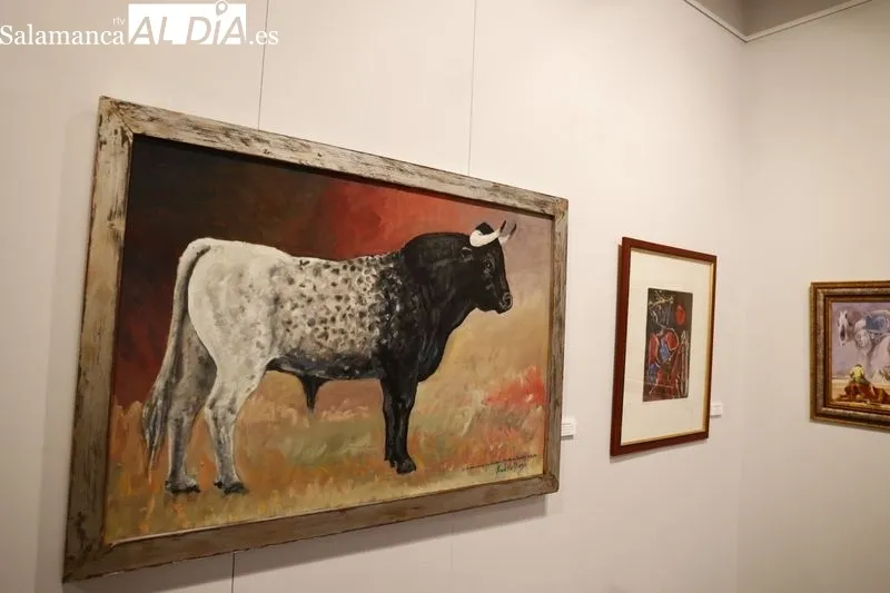 Inauguración de la muestra 'El toro y el arte' en el Casino de Salamanca. Foto de David Sañudo