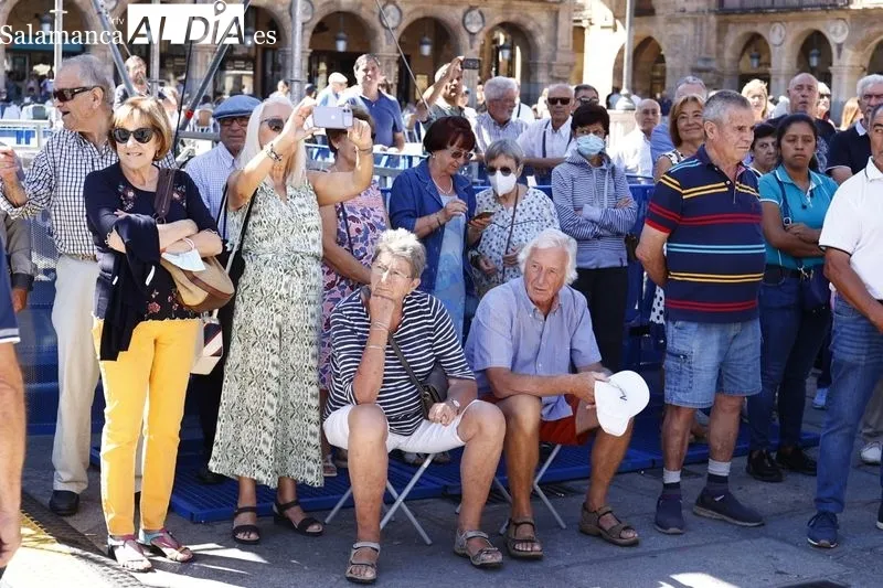 Concierto de la Banda Municipal de Salamanca en la Plaza Mayor. Foto de David Sañudo