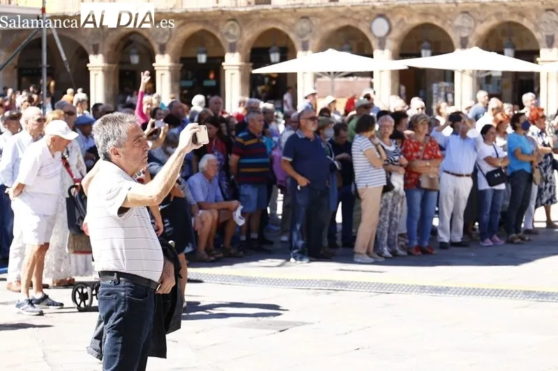 Concierto de la Banda Municipal de Salamanca en la Plaza Mayor. Foto de David Sañudo