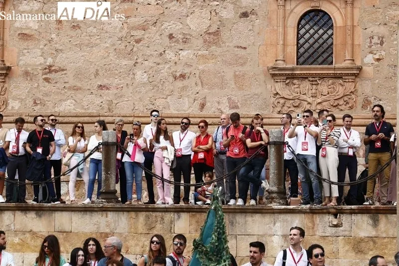 Exhibición de la Guardia Civil en la calle Fonseca. Foto David Sañudo