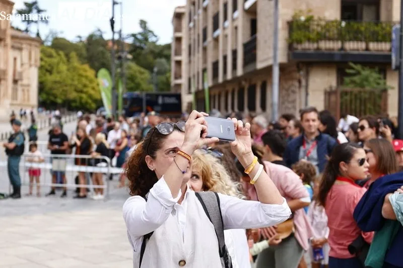 Exhibición de la Guardia Civil en la calle Fonseca. Foto David Sañudo