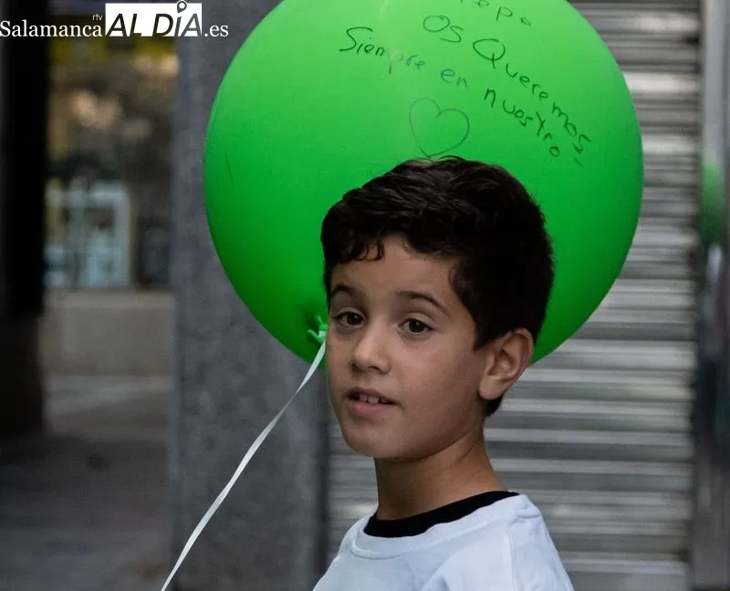 Foto 6 - Globos verdes y recuerdos para conmemorar el D&iacute;a Mundial del Alzheimer