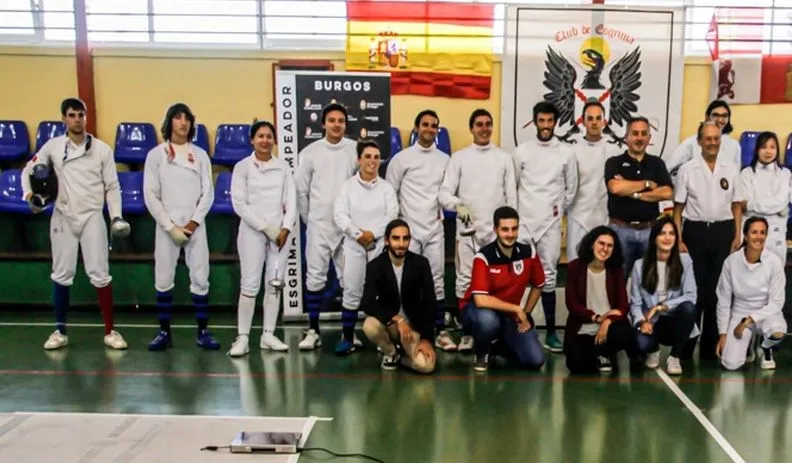 Una de las imágenes del Torneo de Esgrima Virgen de la Vega, celebrado el 10 de septiembre en el pabellón Rosa Colorado