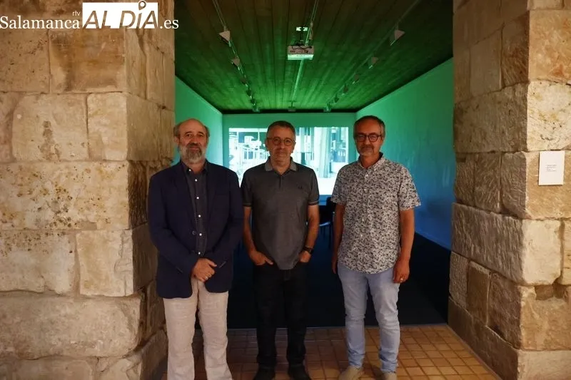 Exposición 'La memoria es un dispositivo para anular la distancia' en el Espacio de Arte Experimental Fonseca. Foto de David Sañudo