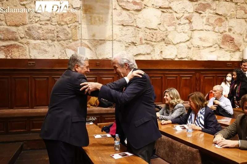 Homenaje al exrector de la USAL, Ignacio Berdugo, en el Aula Unamuno. Foto de David Sañudo