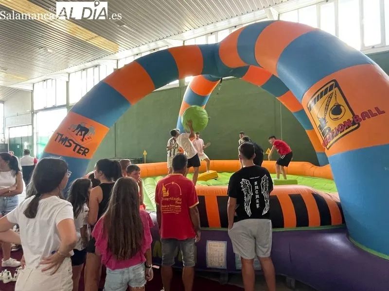 Foto 5 - Navales despide unas fiestas marcadas por un gran &eacute;xito de p&uacute;blico