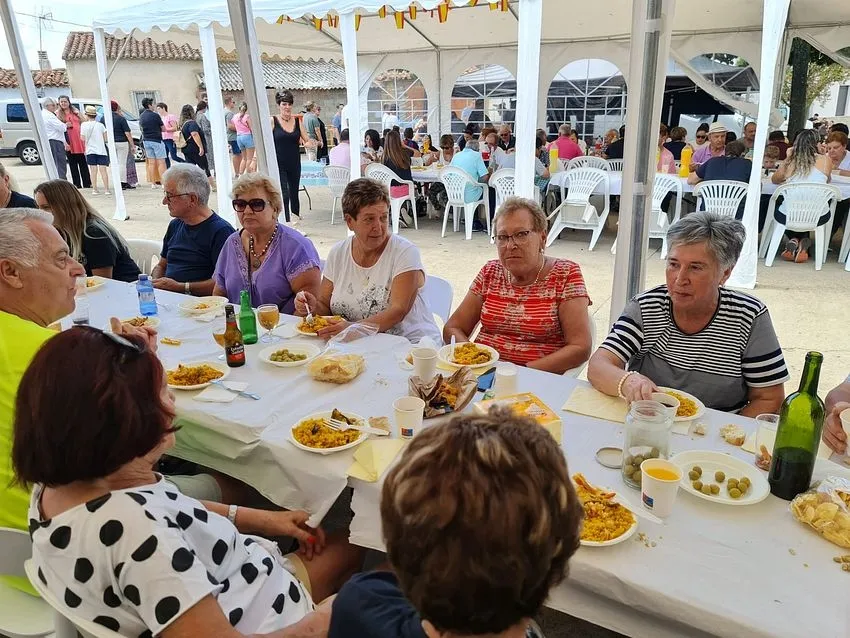 Foto 9 - Una paella popular cierra las fiestas de Aldehuela de Yeltes