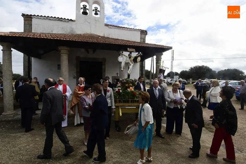 Porcesión del Cristo de La Laguna en Aldehuela de Yeltes / Fotos: Adrián M.Pastor