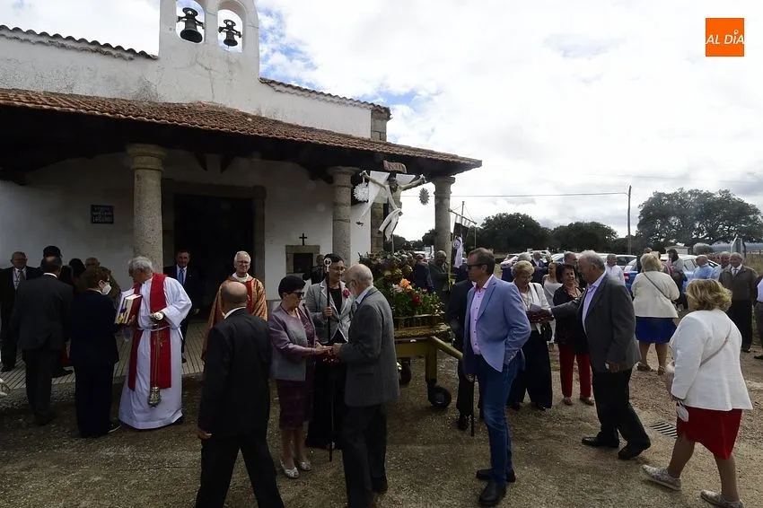 Porcesión del Cristo de La Laguna en Aldehuela de Yeltes / Fotos: Adrián M.Pastor