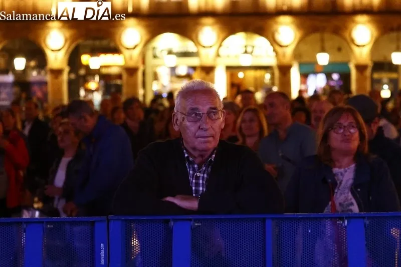 Concierto The Velvet Candles en la Plaza Mayor | Fotos: David Sañudo