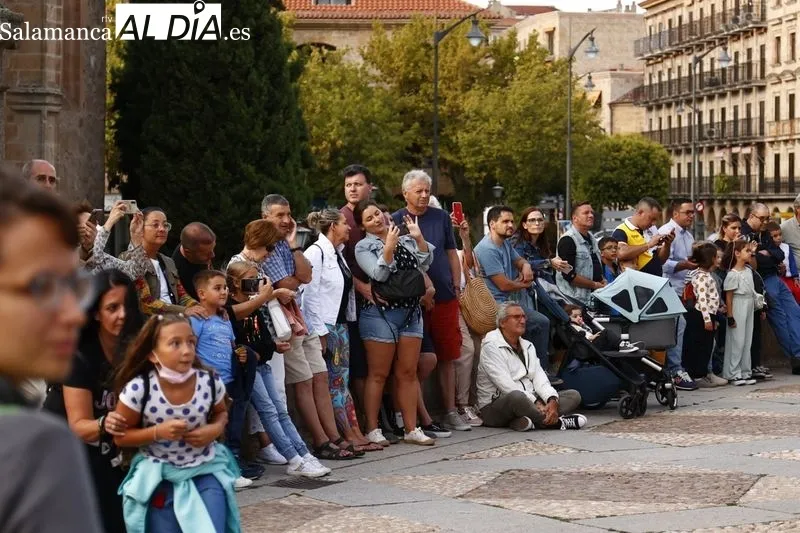 Pasacalles ‘Drakarys’  por el centro de Salamanca | Fotos: David Sañudo