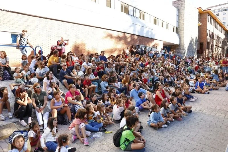 Teatro familiar 'Leyendas fantásticas (o el arte nuevo de tener razón)'  en La Alamedilla | Fotos: David Sañudo