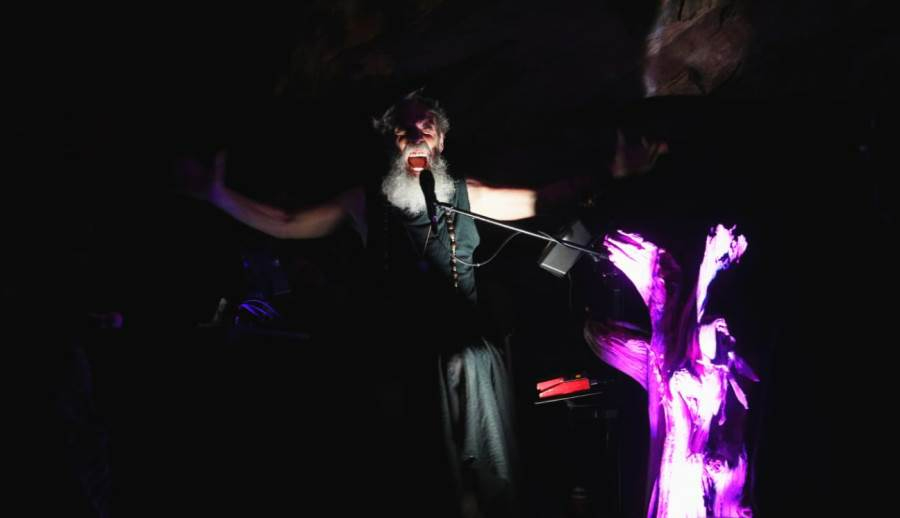 Foto 5 - Silberius de Ura hipnotiza en Siega Verde con su espectáculo Neonymus