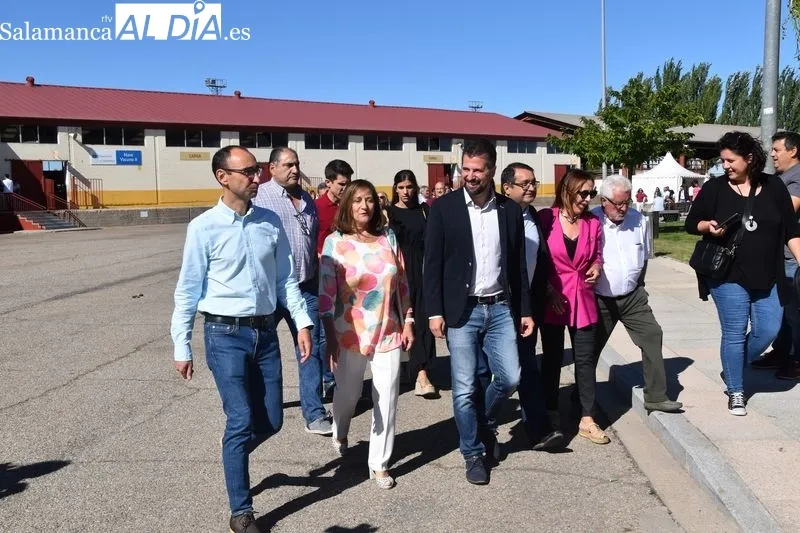 Visita a Salamaq del secretario general del PSCyL, Luis Tudanca