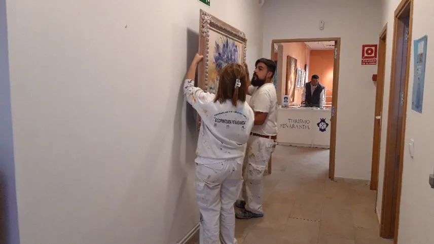Ecopintura Peñaranda mejora la Casa del Arte