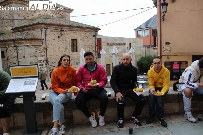 Foto 19 - 300 raciones de paella: momento de reponer fuerzas