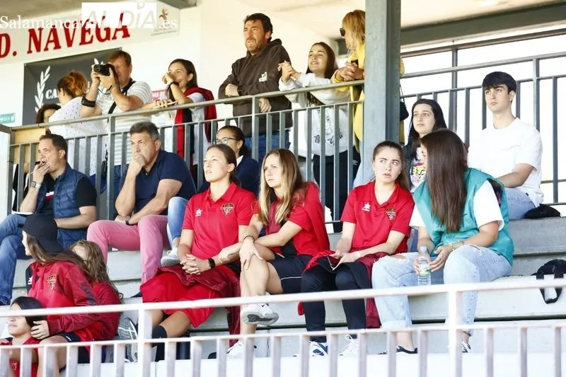Foto 16 - El Salamanca FF 'pincha' y sufre su primera derrota de la 22/23 a manos de Las Rozas (0-4)