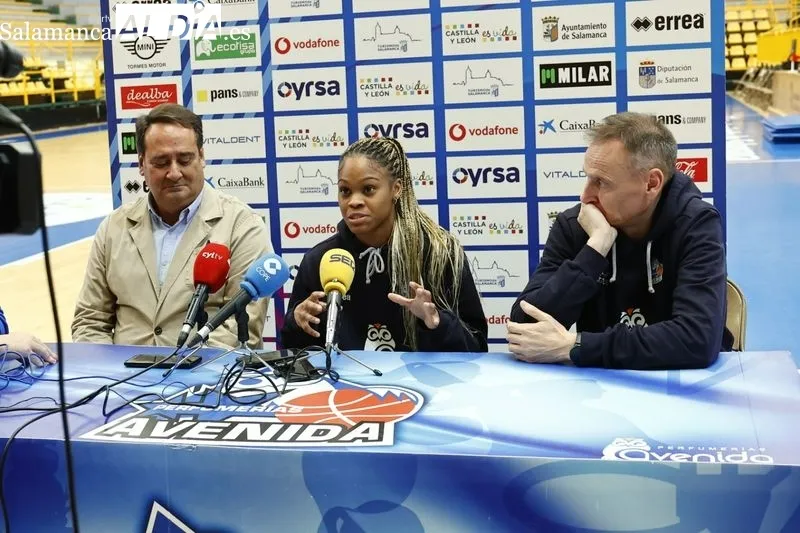 Foto 5 - Moriah Jefferson, presentada como "una de las jugadoras que el Perfumer&iacute;as Avenida siempre quiere tener"