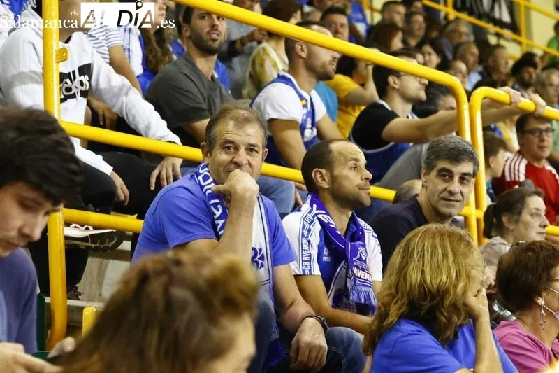 Foto 18 - La Marea Azul, fiel a su cita con el Perfumer&iacute;as Avenida una temporada m&aacute;s