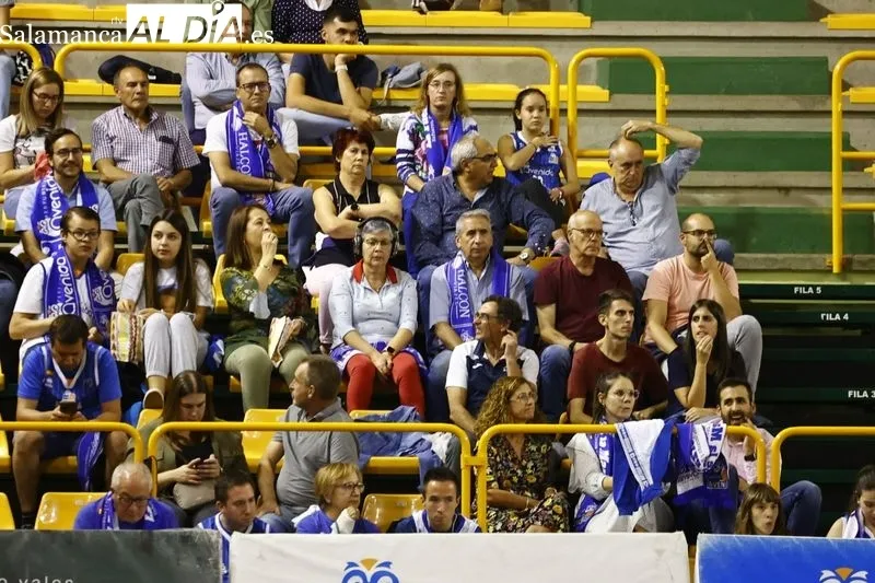 Foto 10 - La Marea Azul, fiel a su cita con el Perfumer&iacute;as Avenida una temporada m&aacute;s