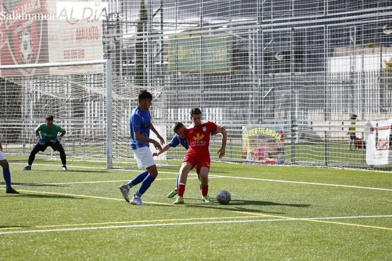 Foto 14 - El Navega gana al Trinitarios para no perder comba en la pelea por el liderato en Provincial (3-0)
