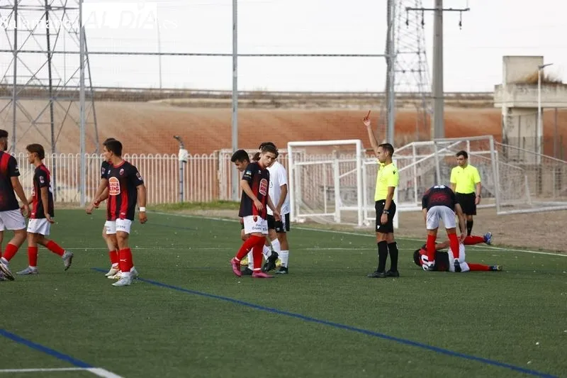 Foto 5 - As&iacute; ha sido la jornada en el f&uacute;tbol base regional para los equipos salmantinos