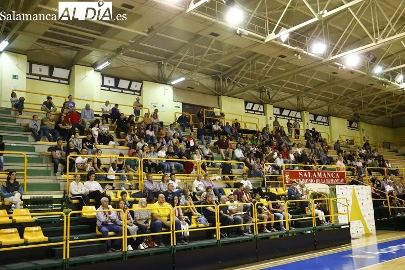 Foto 2 - El CB Tormes inicia su etapa en LEB Plata cayendo en casa frente a La Roda (77-86)