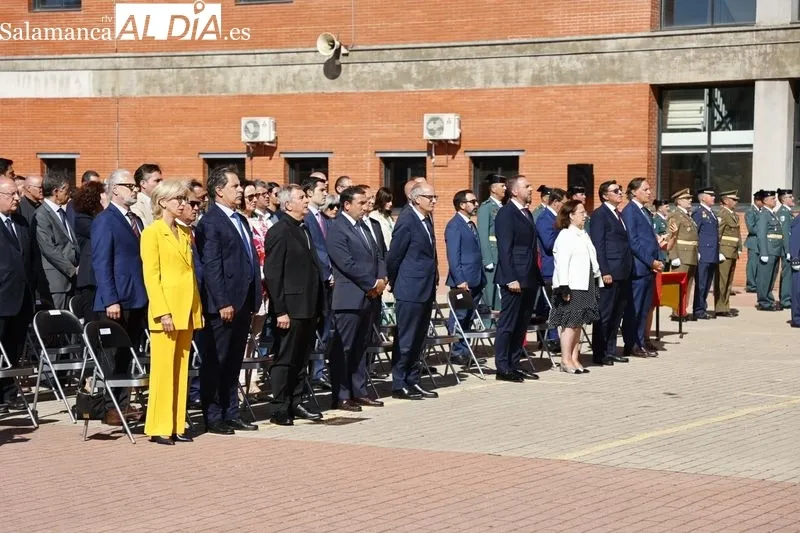 Celebración de la festividad de la Virgen del Pilar, patrona de la Guardia Civil, en Salamanca. Fotos: David Sañudo