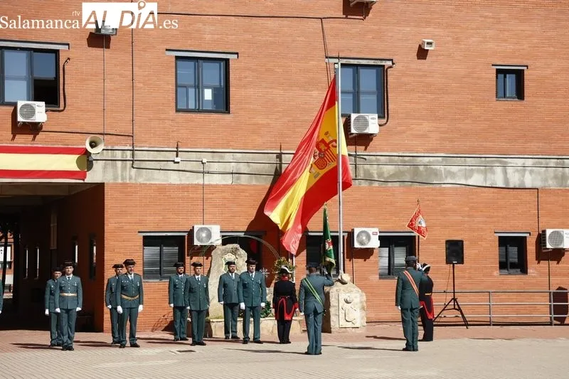 Celebración de la festividad de la Virgen del Pilar, patrona de la Guardia Civil, en Salamanca. Fotos: David Sañudo