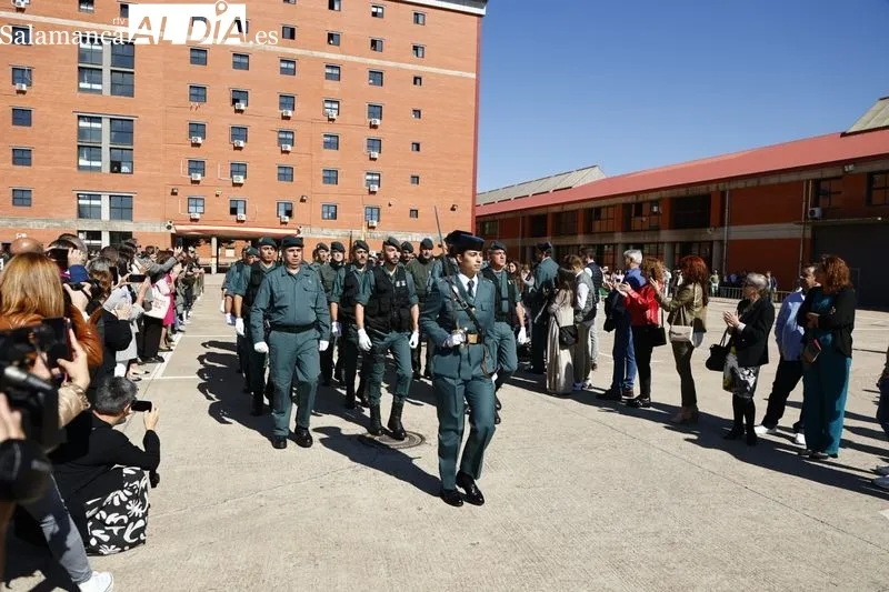 Celebración de la festividad de la Virgen del Pilar, patrona de la Guardia Civil, en Salamanca. Fotos: David Sañudo