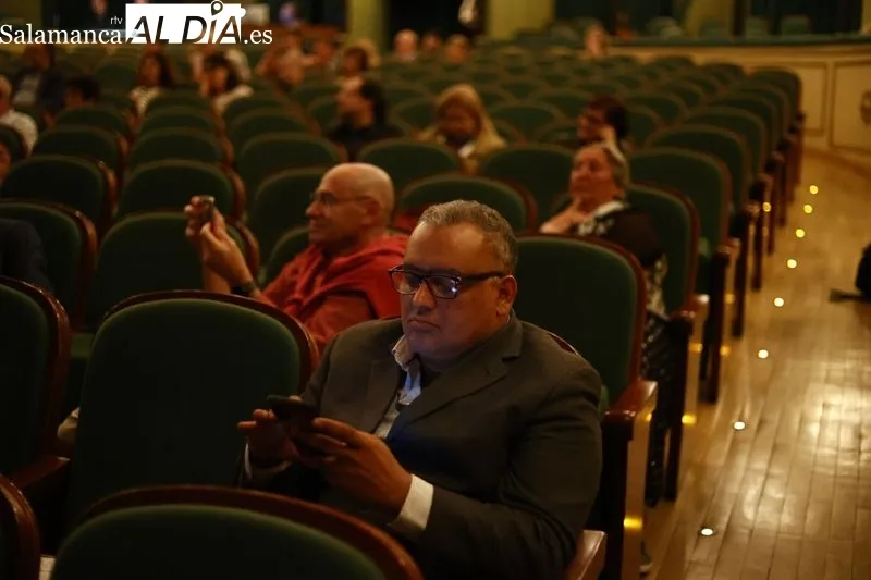 La poesía, protagonista este jueves en el Teatro Liceo. Fotos: David Sañudo