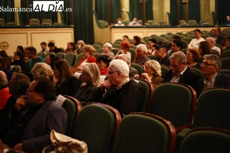 La poesía, protagonista este jueves en el Teatro Liceo. Fotos: David Sañudo
