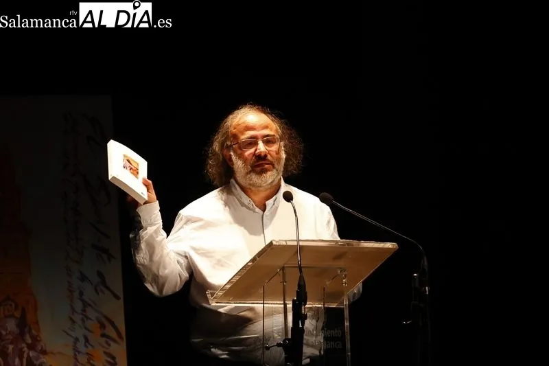 Encuentro de Poetas Iberoamericano en el Teatro Liceo.