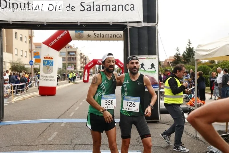 Foto 10 - Carlos Gallego, el m&aacute;s r&aacute;pido en la Media Marat&oacute;n Diputaci&oacute;n
