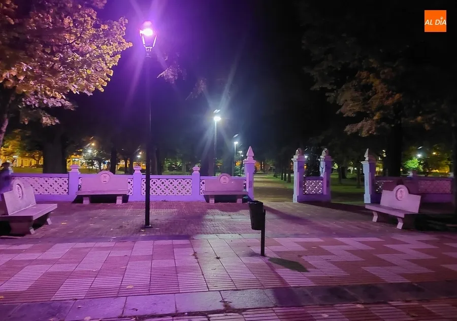 Foto 9 - Puntos clave de Mir&oacute;briga se iluminan de rosa por el D&iacute;a contra el C&aacute;ncer de Mama