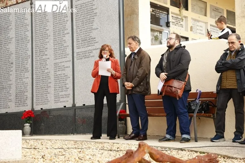 La Asociación Salamanca Memoria y Justicia amplia el Memorial del cementerio San Carlos Borromeo de Salamanca. Fotos: David Sañudo