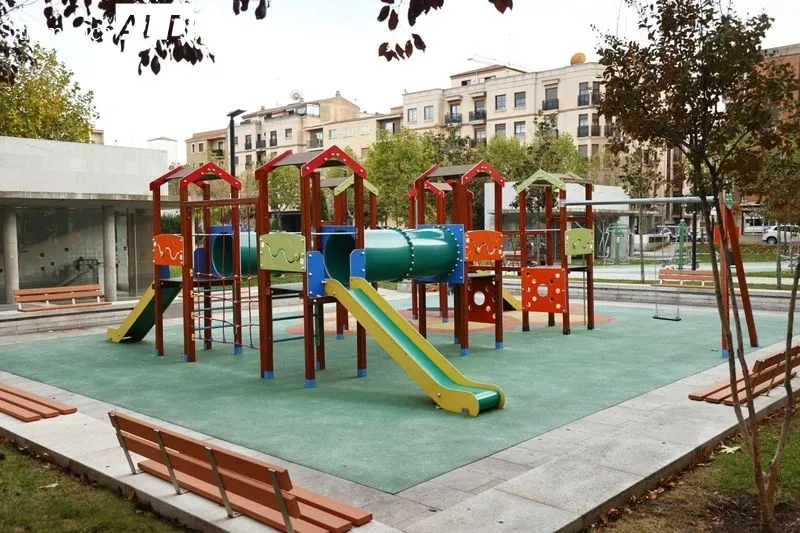 Imágenes de varios parques de Salamanca en la tarde de este domingo. Fotos: David Sañudo