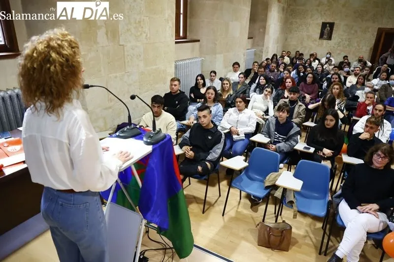 Asistentes al acto de reconocimiento a los alumnos que han titulado la ESO. 