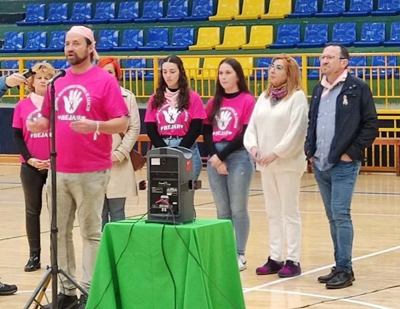 Foto 4 - El rosa toma la ciudad de B&eacute;jar
