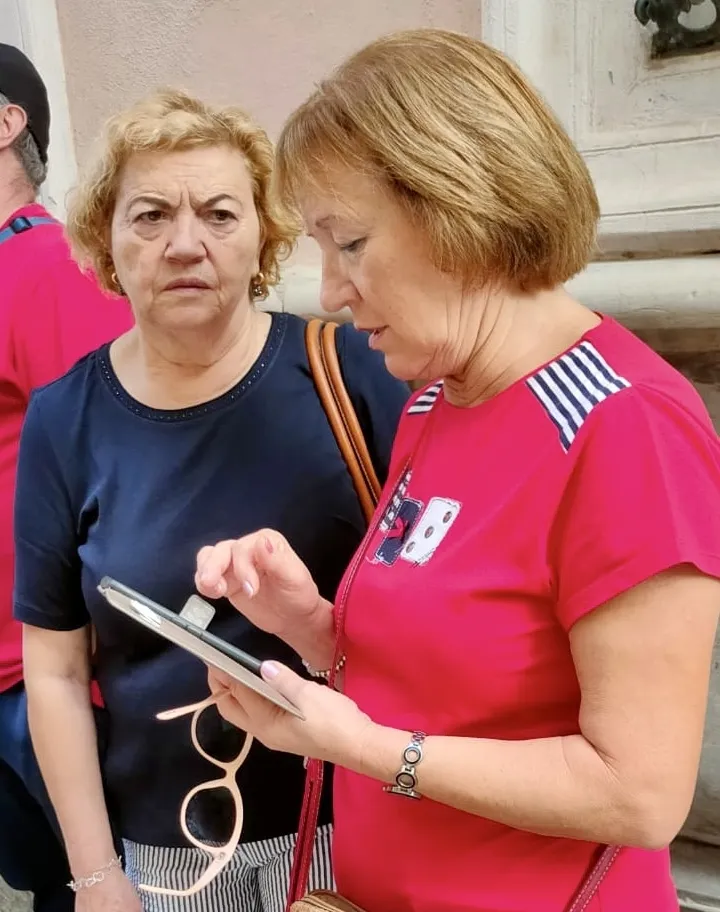 Foto 2 - M&aacute;s de un centenar de personas disfrutan en Cadiz con la excursi&oacute;n de mayores