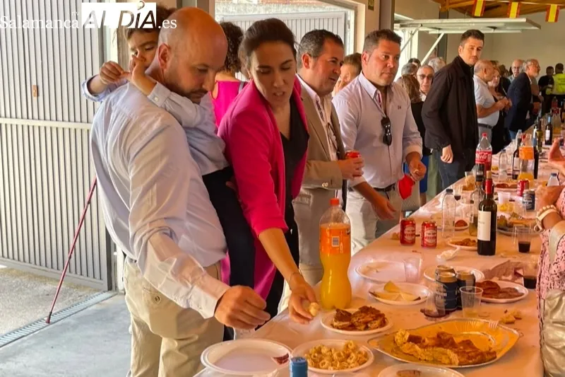 La Guardia Civil de Peñaranda festejaba a su patrona, la Virgen del Pilar